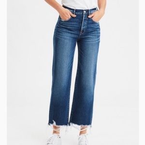 NWT American Eagle High Rise Wide Leg Crop jeans size 10 short